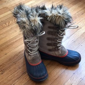 *Sorel* Women’s Joan of Arctic Boot